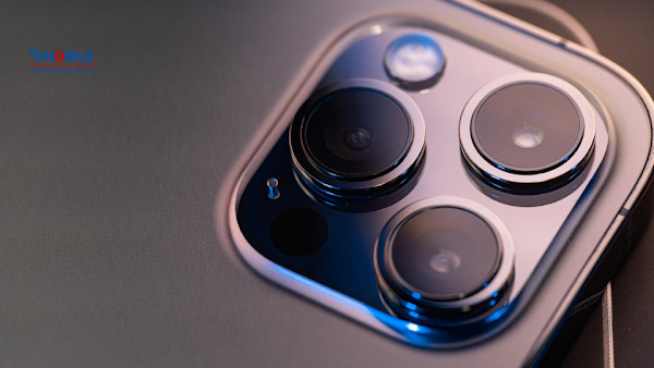 Repair your iPhone with us